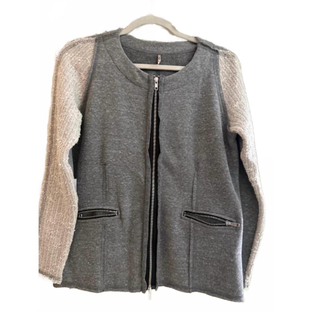 NEW PETE women's zip front herring jacket in grey/cream